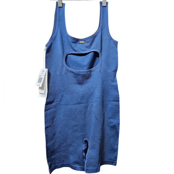 L Space Static Romper Blue One-Piece Athletic Biker Ribbed NEW - Picture 3 of 6